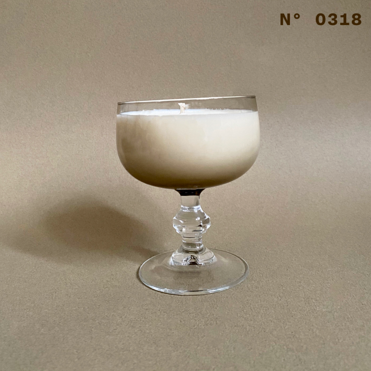 #0318 - Coupe en verre fumé