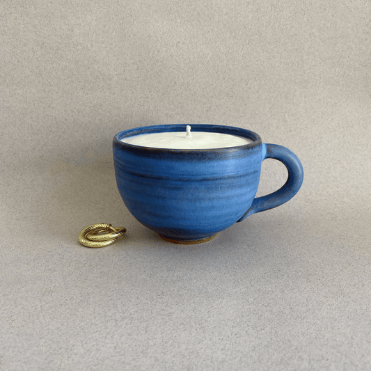 #0181 - Grande tasse en terre cuite azur