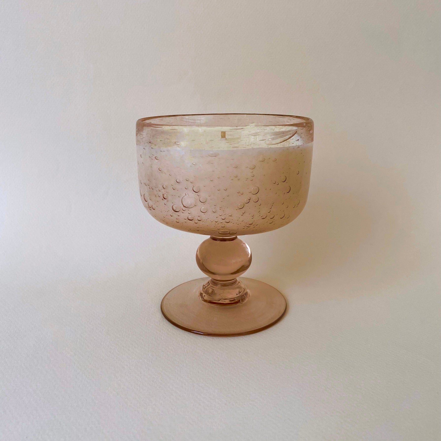 #0350 - Verre à pieds bullé